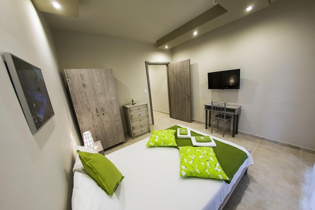 Zonita Guest House Nea Plagia Exterior foto