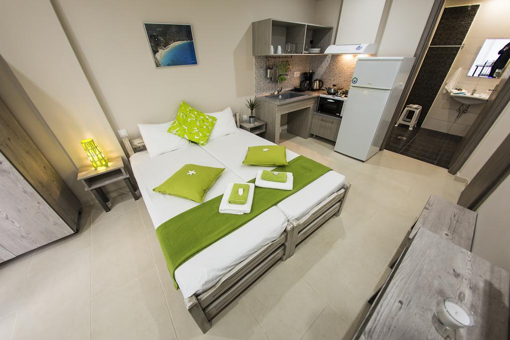 Zonita Guest House Nea Plagia Exterior foto