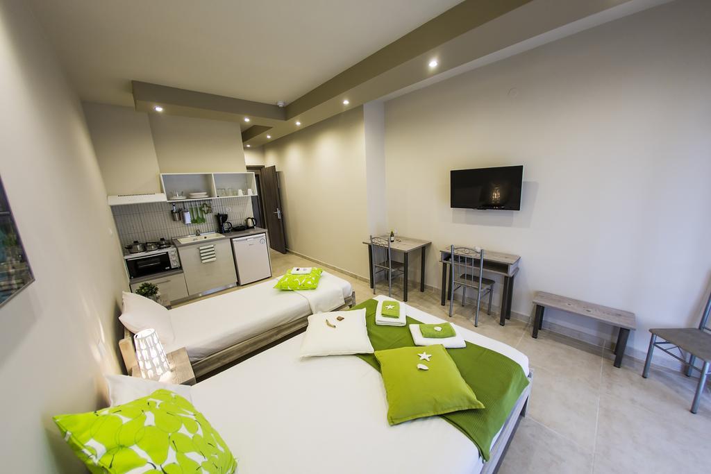 Zonita Guest House Nea Plagia Exterior foto
